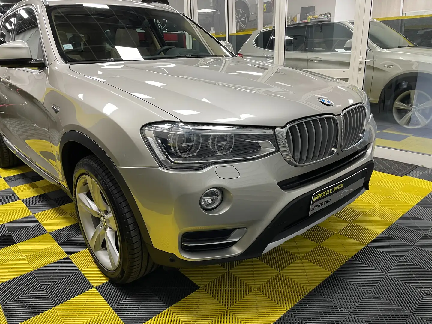 BMW X3 xDrive20d 190ch Executive A Gris - 2