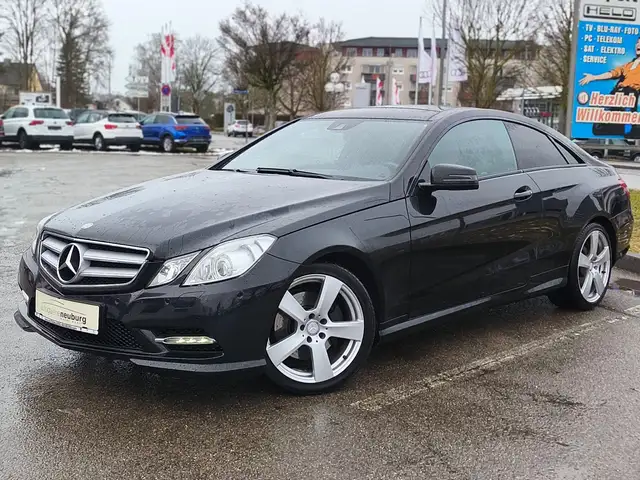 Mercedes-Benz E 350 COUPE CDI BLUEEFFICIENCY | PANO | LEDER