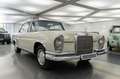 Mercedes-Benz 220 Beige - thumbnail 2