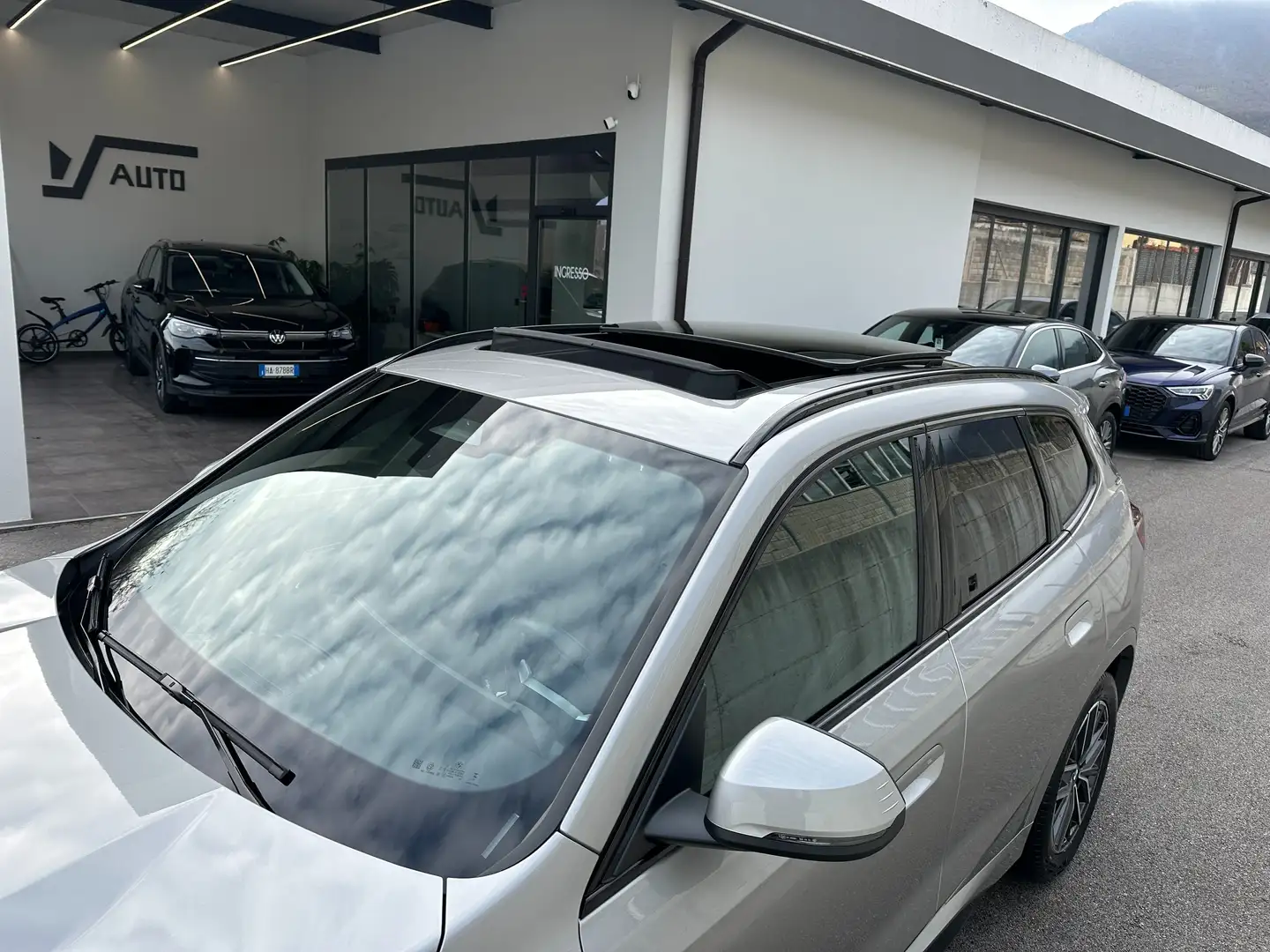 BMW X1 xdrive20d mhev 48V MSport auto Gris - 2