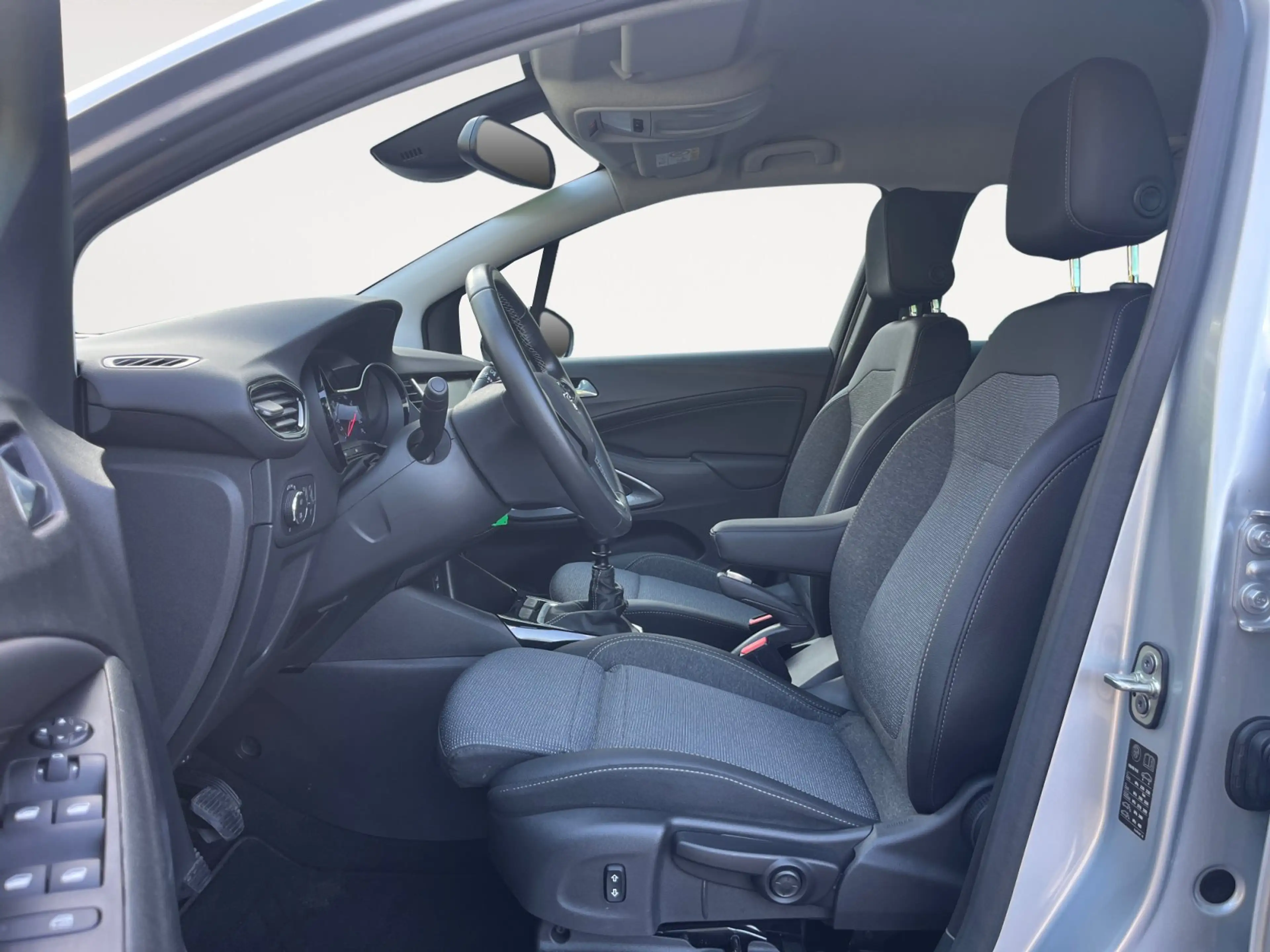 Opel Crossland 1.2 Turbo Elegance Paket 2xKlima Kam. — photo 11