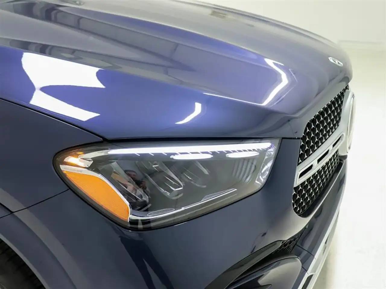 Mercedes-Benz GLE снимка Mercedes-Benz GLE