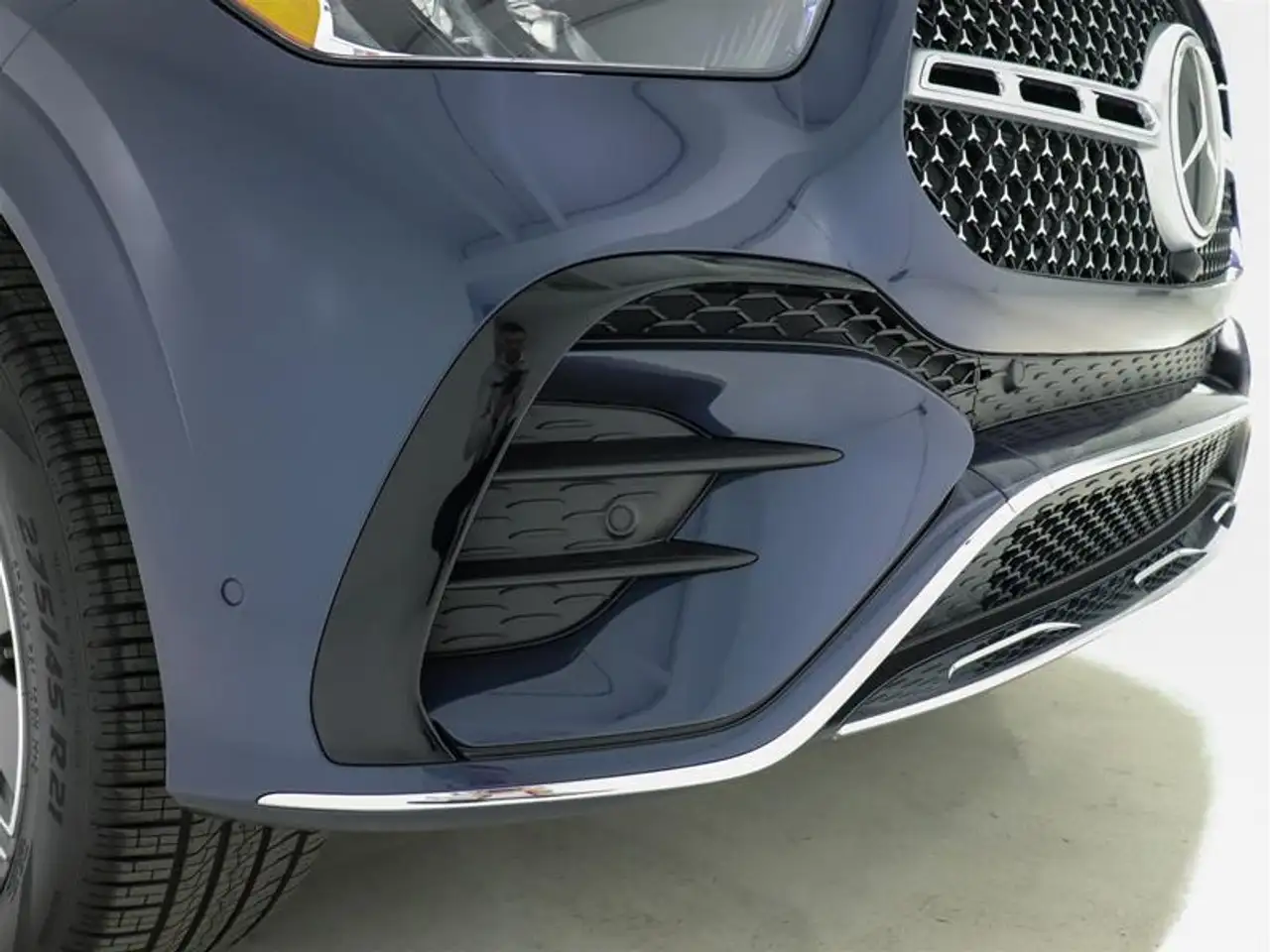 Mercedes-Benz GLE снимка Mercedes-Benz GLE