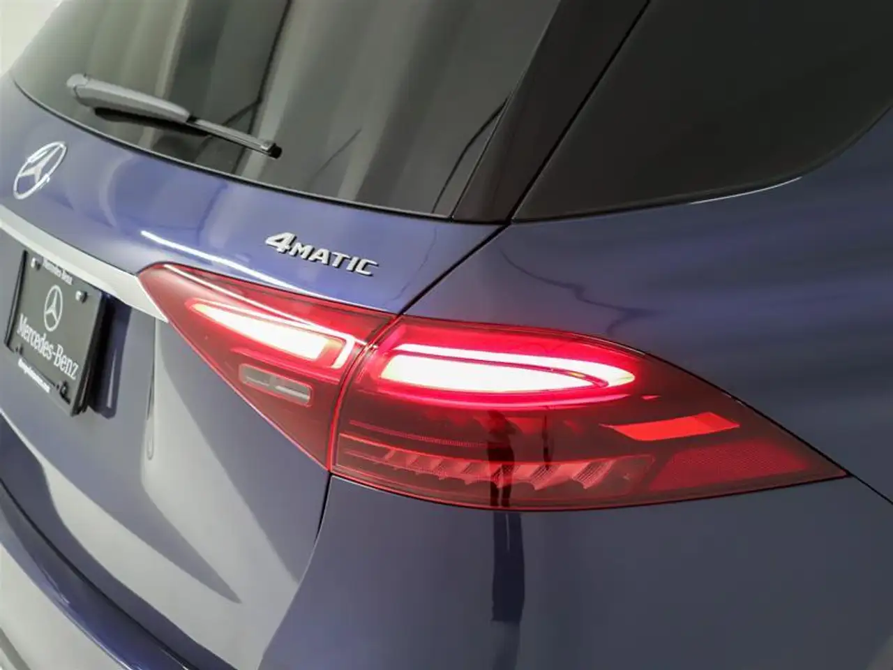 Mercedes-Benz GLE снимка Mercedes-Benz GLE