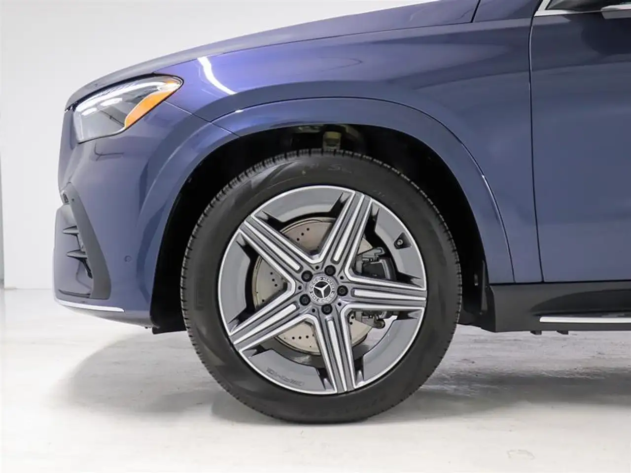 Mercedes-Benz GLE снимка Mercedes-Benz GLE