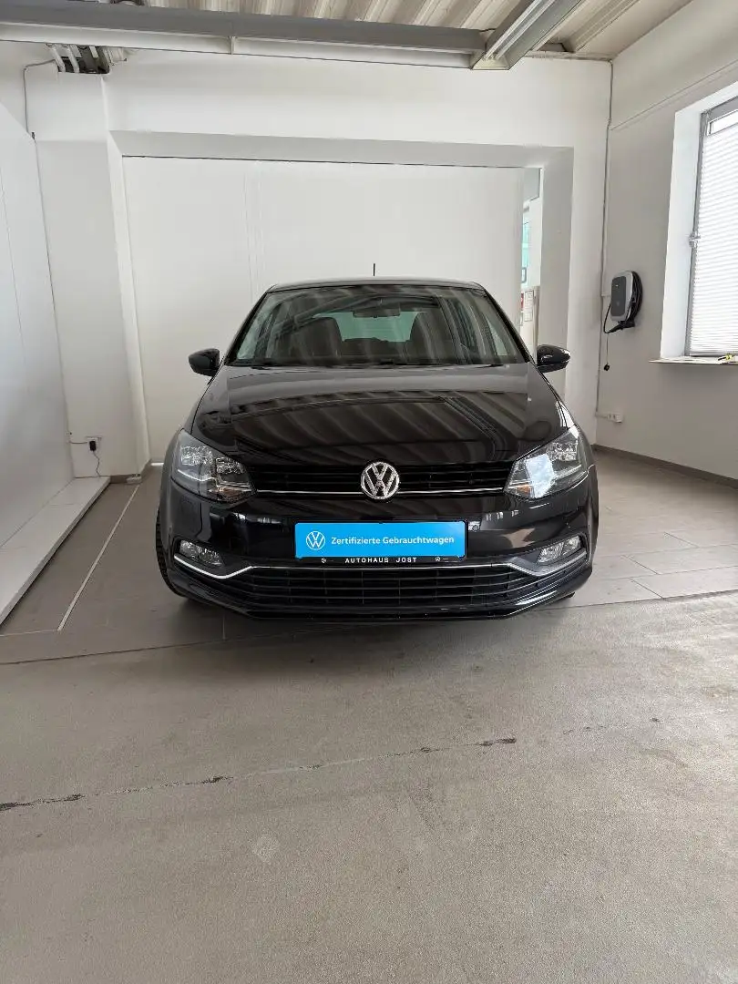Volkswagen Polo Comfortline 1.2 TSI Allstar Navi LED Climatronic L Negro - 2