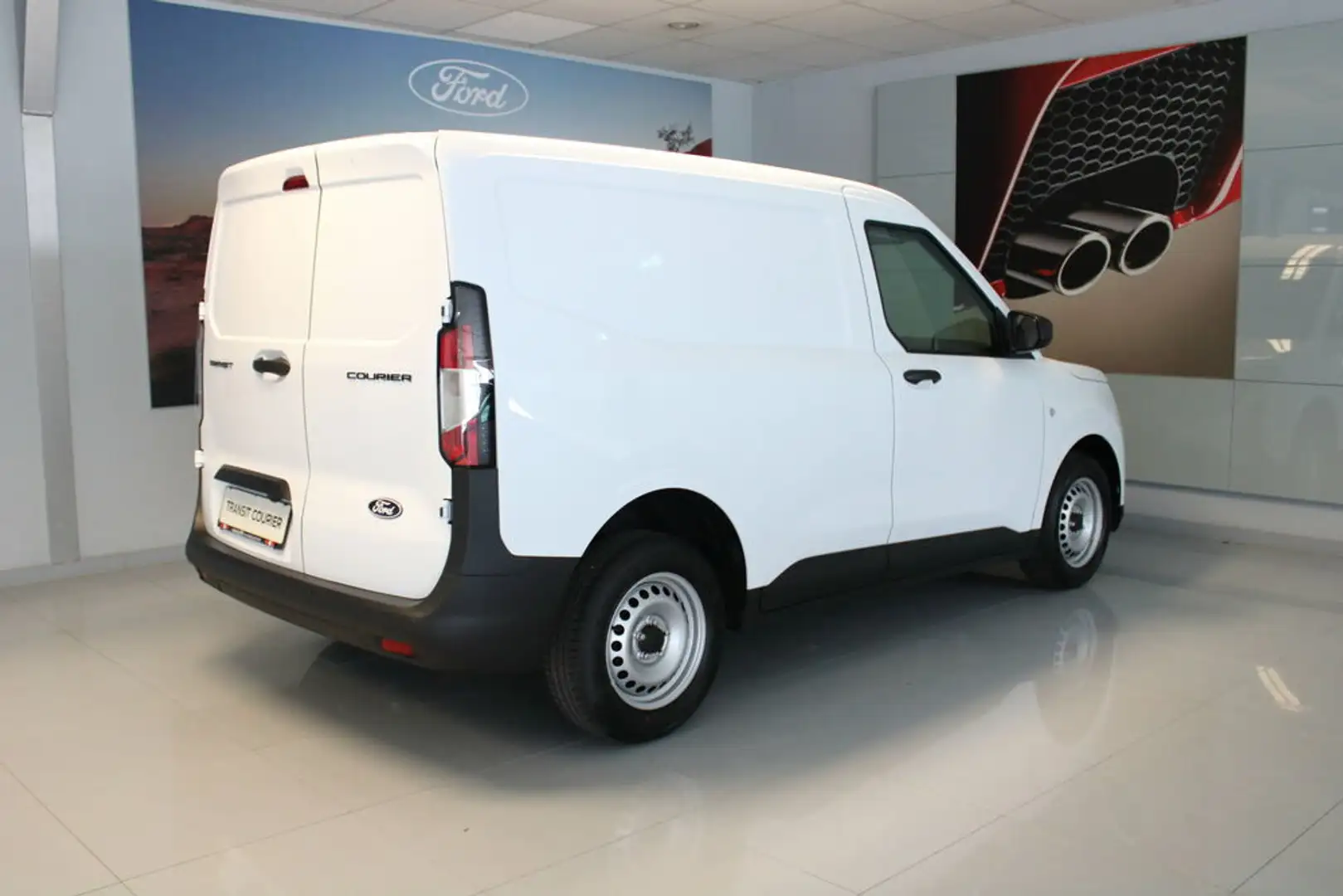 Ford Transit Courier Basis Белый - 2
