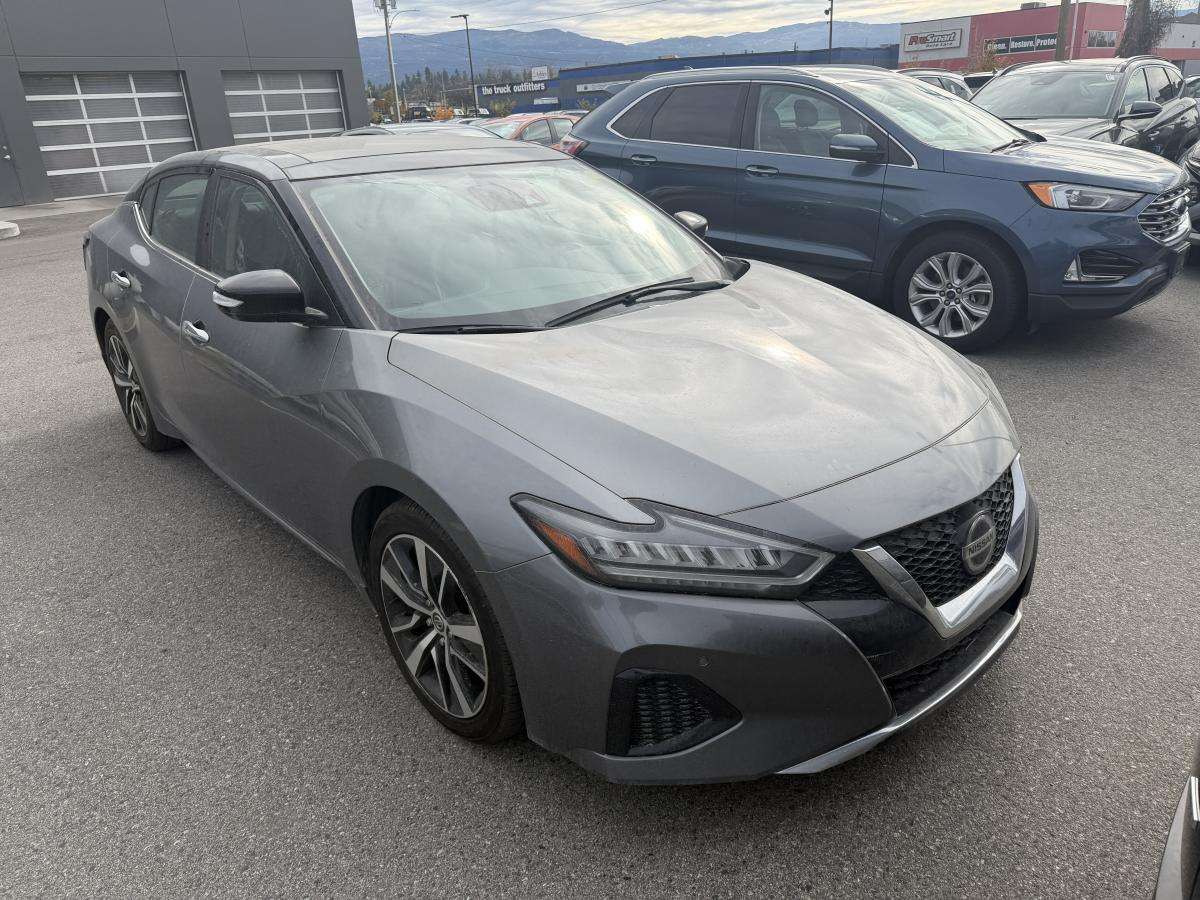 2022 Nissan Maxima SL Sedan NO ACCIDENT! SUNROOF! BLINDSPOT!