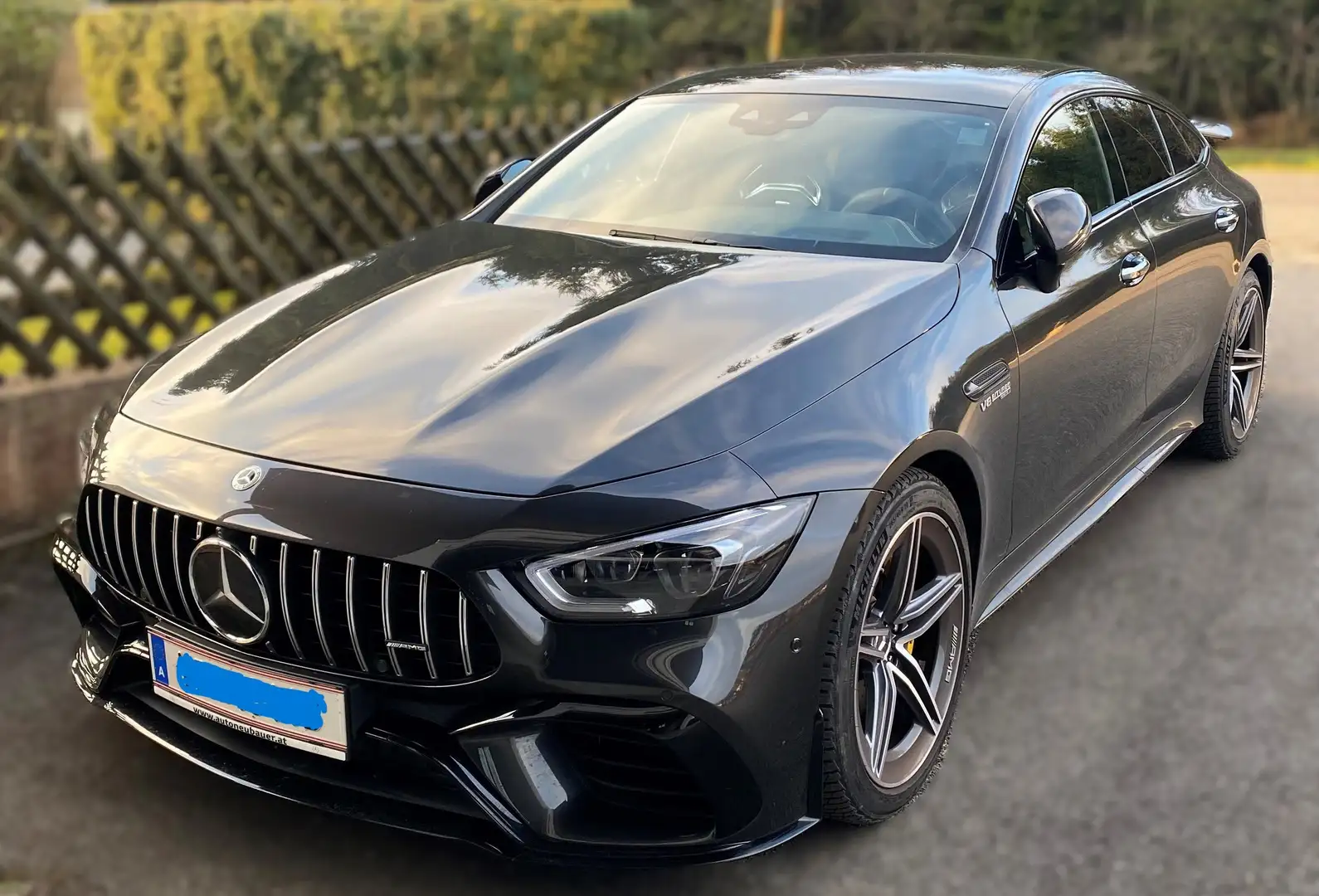 Mercedes-Benz AMG GT Mercedes-AMG GT 63 S 4MATIC+ Limousine Aut. AMG GT Grau - 2