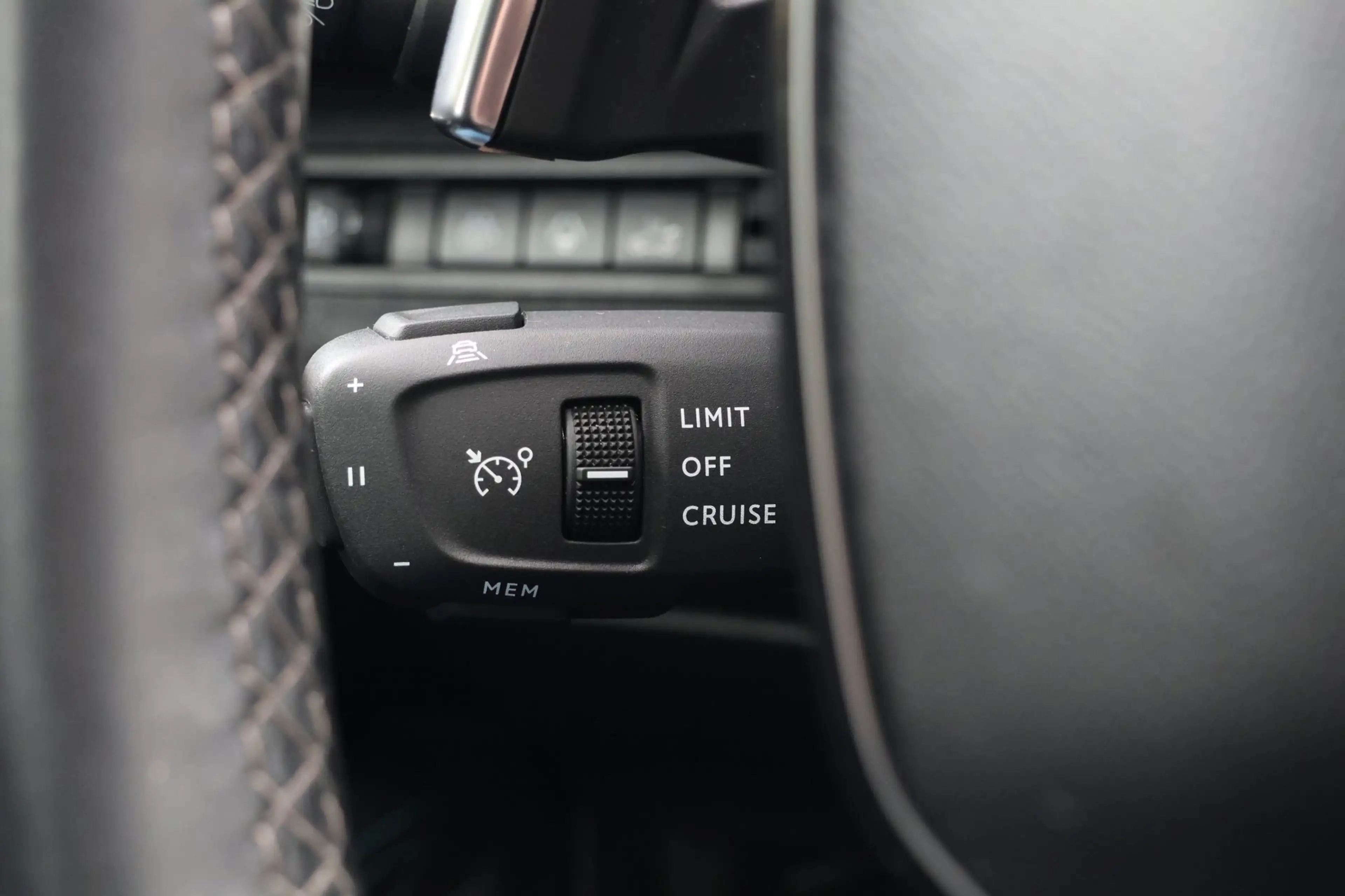 Peugeot 5008 1.5 BlueHDI Allure Pack Business | EX. EX. €10250 — photo 25