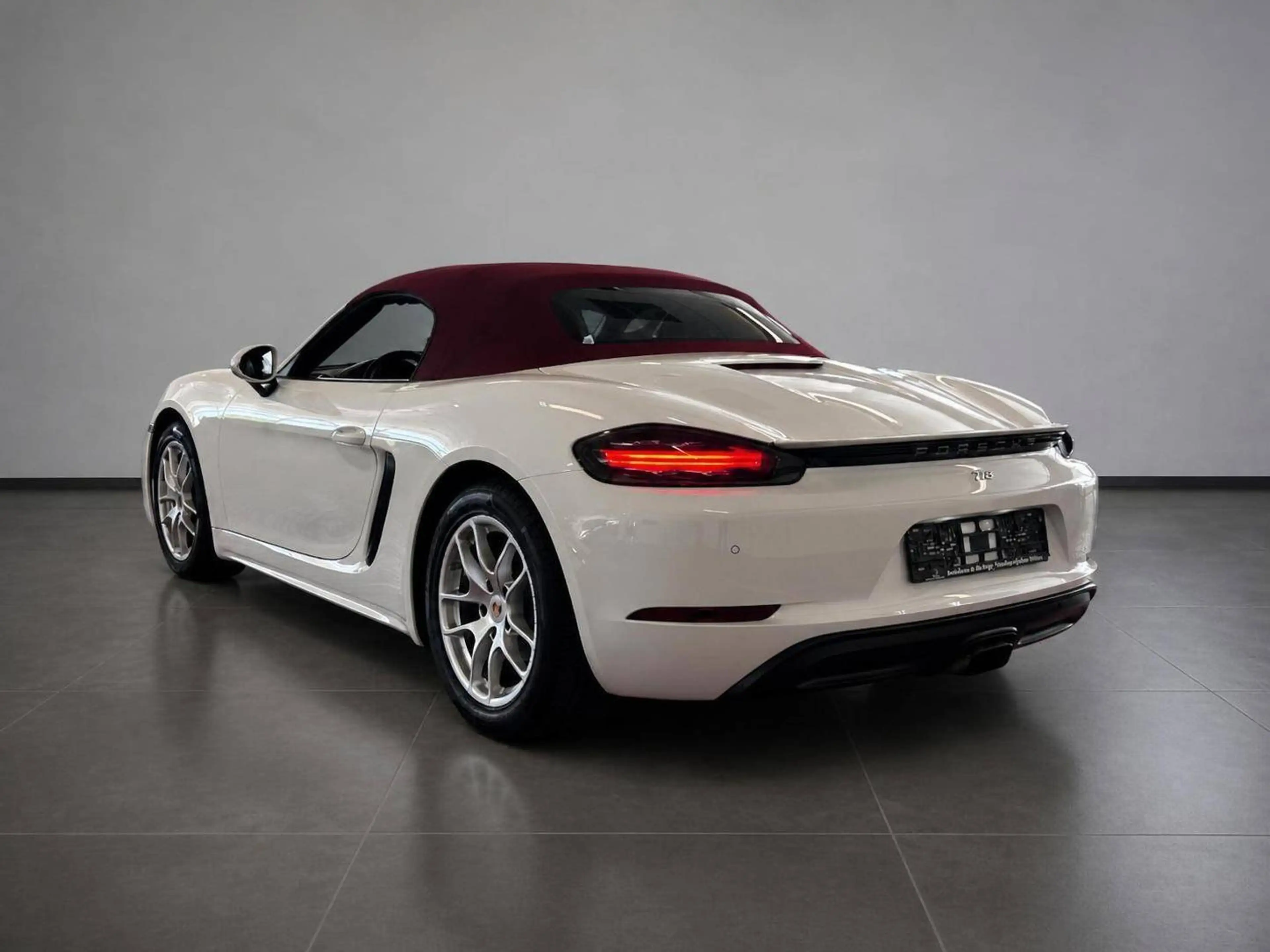Porsche Boxster 718 PZ Scheckheftgepflegt — photo 6