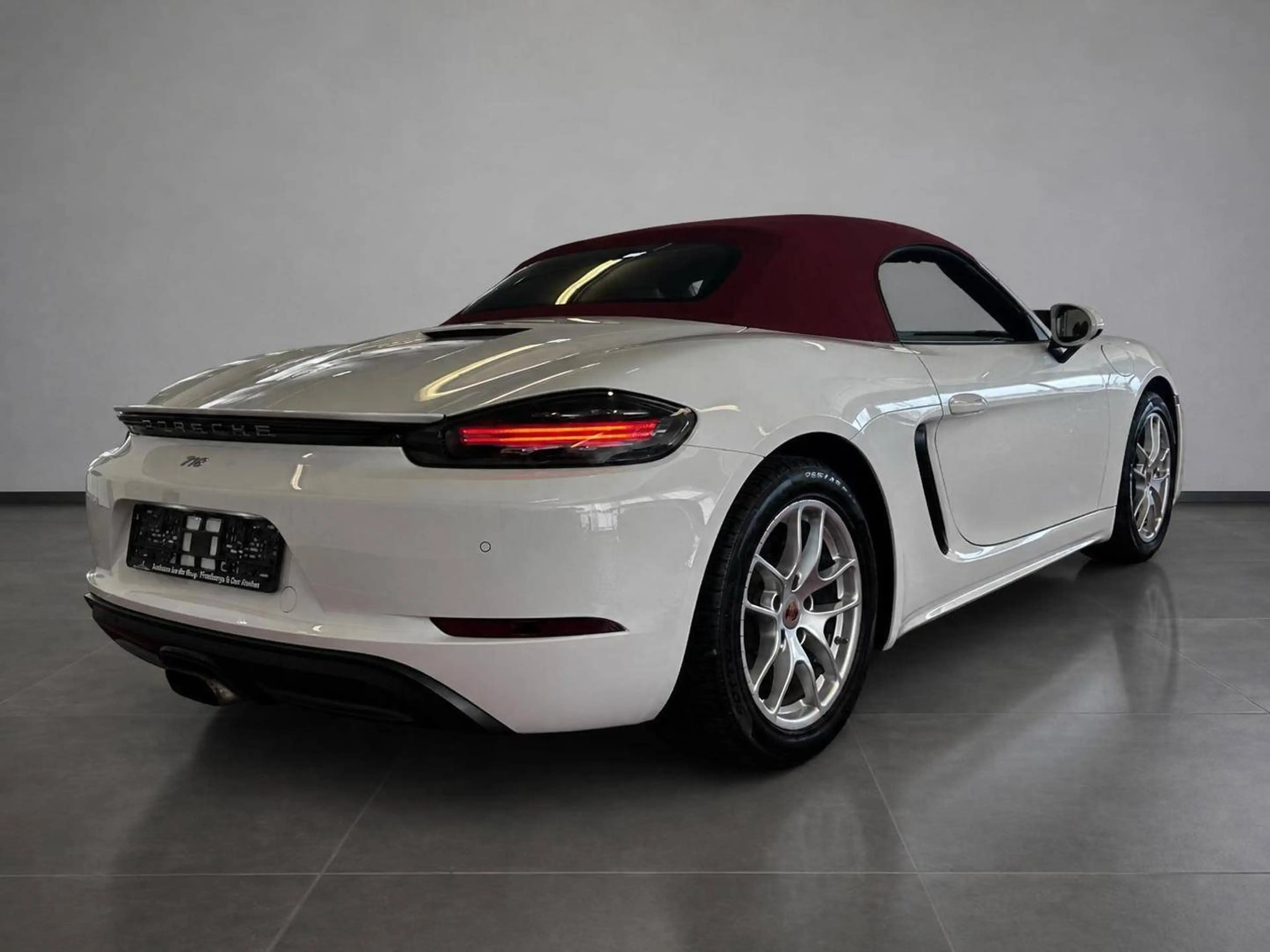 Porsche Boxster 718 PZ Scheckheftgepflegt — photo 8