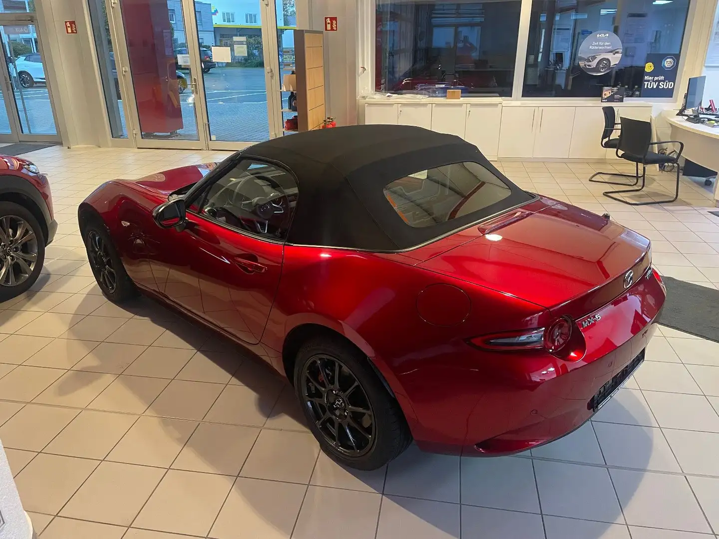 Mazda MX-5 Homura/Recaro/Neuwertig 6J. Garantie Rot - 2