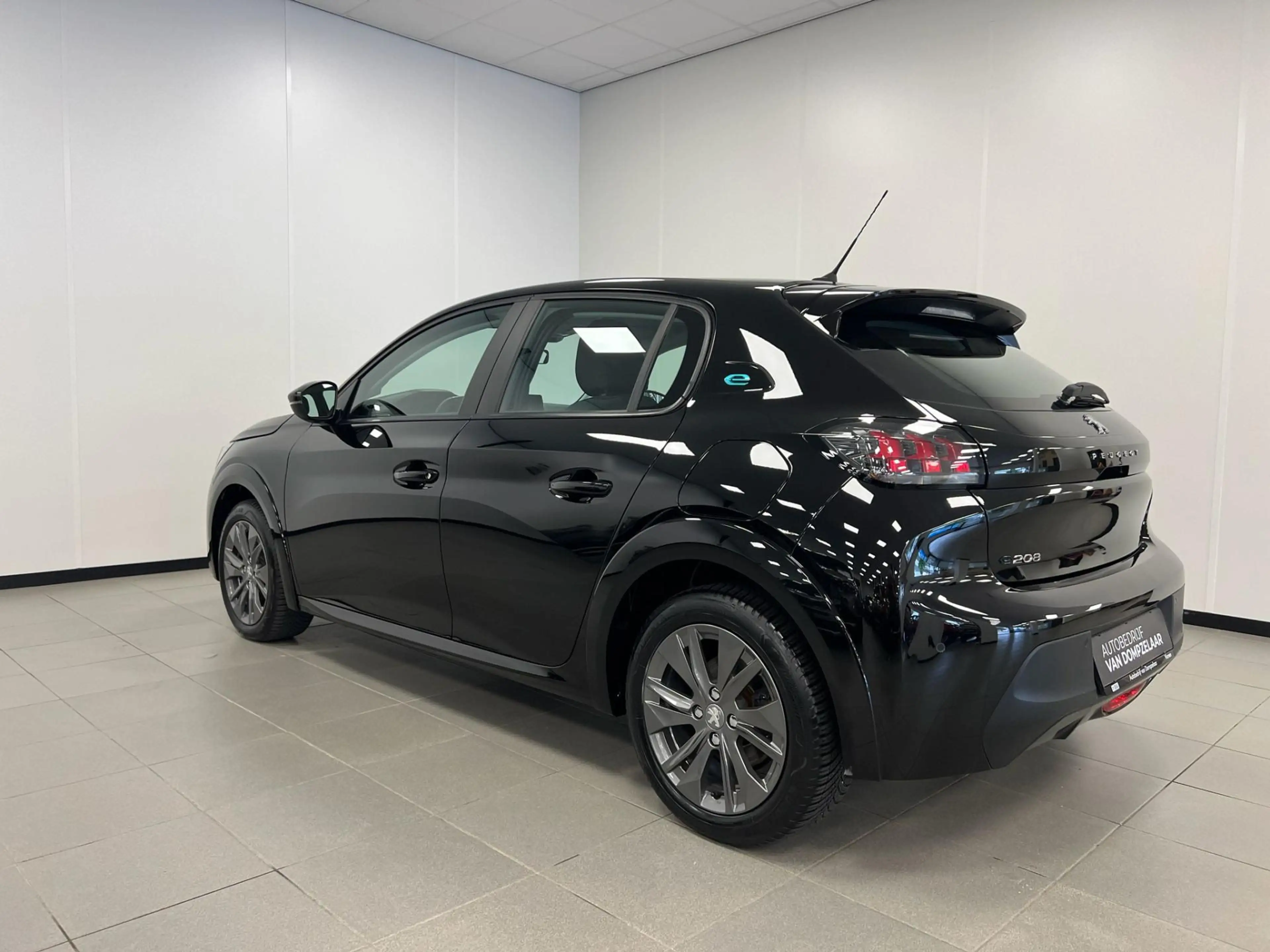 Peugeot e-208 EV Active 50 kWh / Stoelverw. / Pdc / SOH 100% / — photo 3