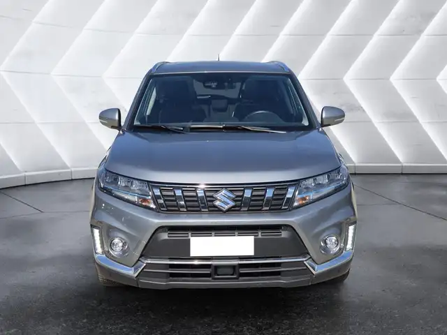 Suzuki Vitara view 2