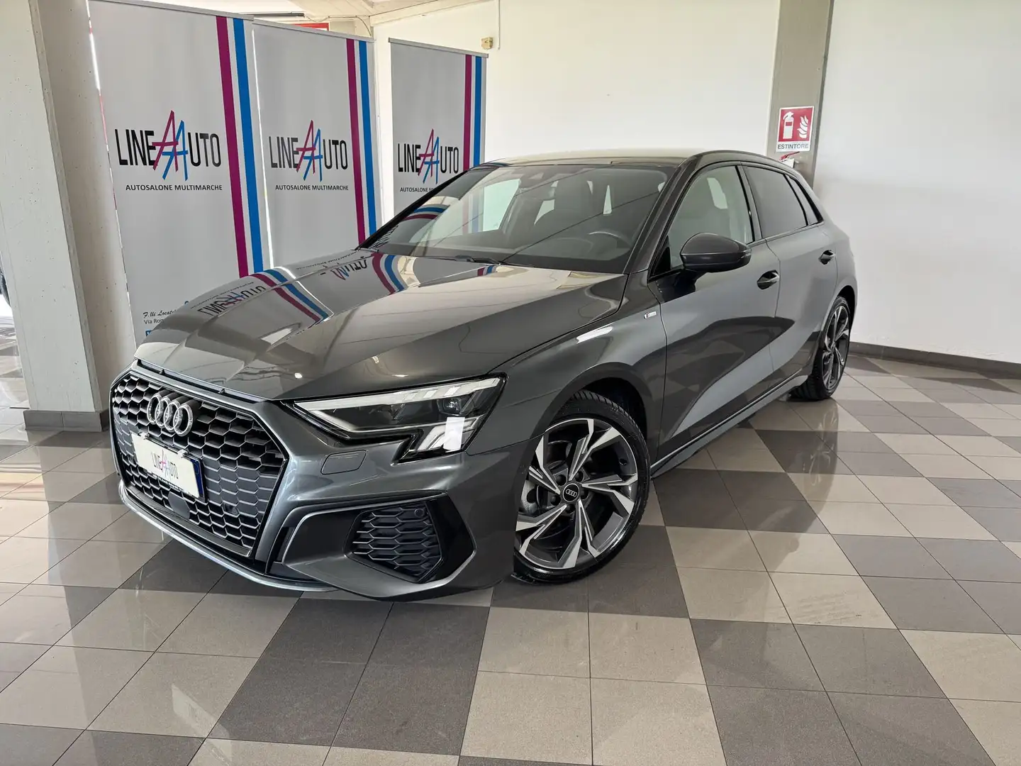 Audi A3 SPB 35 TFSI S tronic S line edition MHEV Grigio - 1