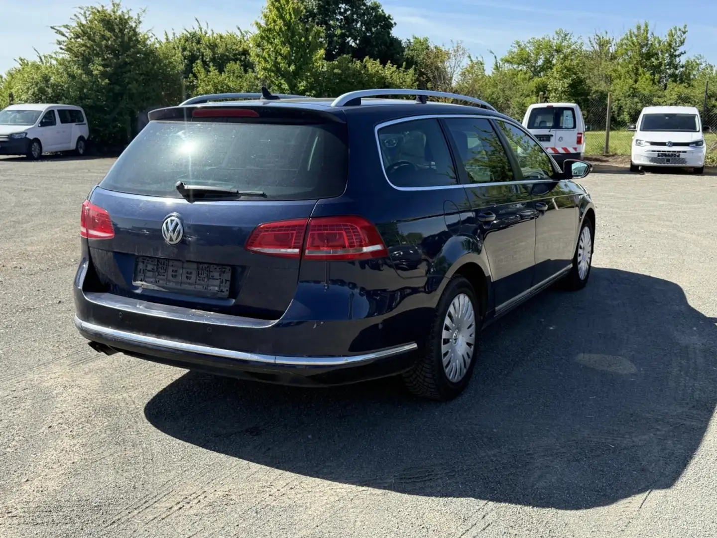 Volkswagen Passat Var 2.0 TDI Comf 4Motion NUR AUTOHÄNDLER Klima Bleu - 2