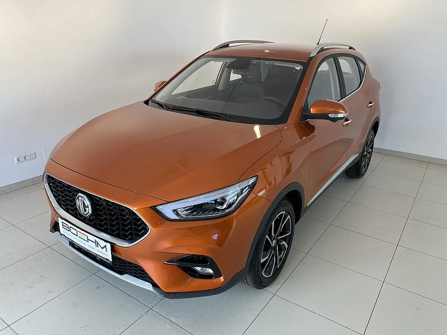 MG ZS **19.490,-  Luxury-Ausstattung  4Zylinder.106PS Orange - 1