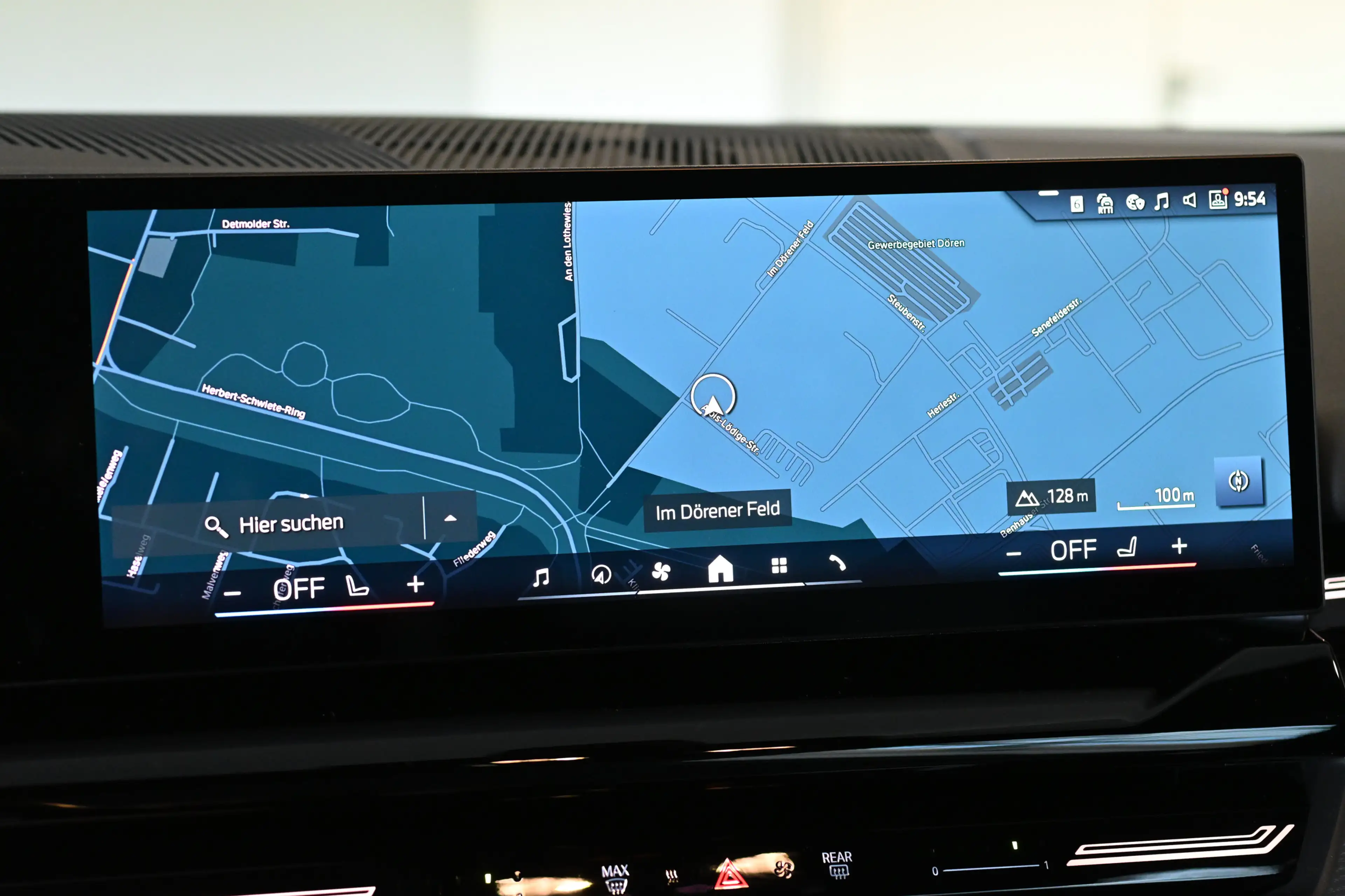 BMW 520 d Touring xDrive M Sport Pro Pano ACC StHz. — photo 10