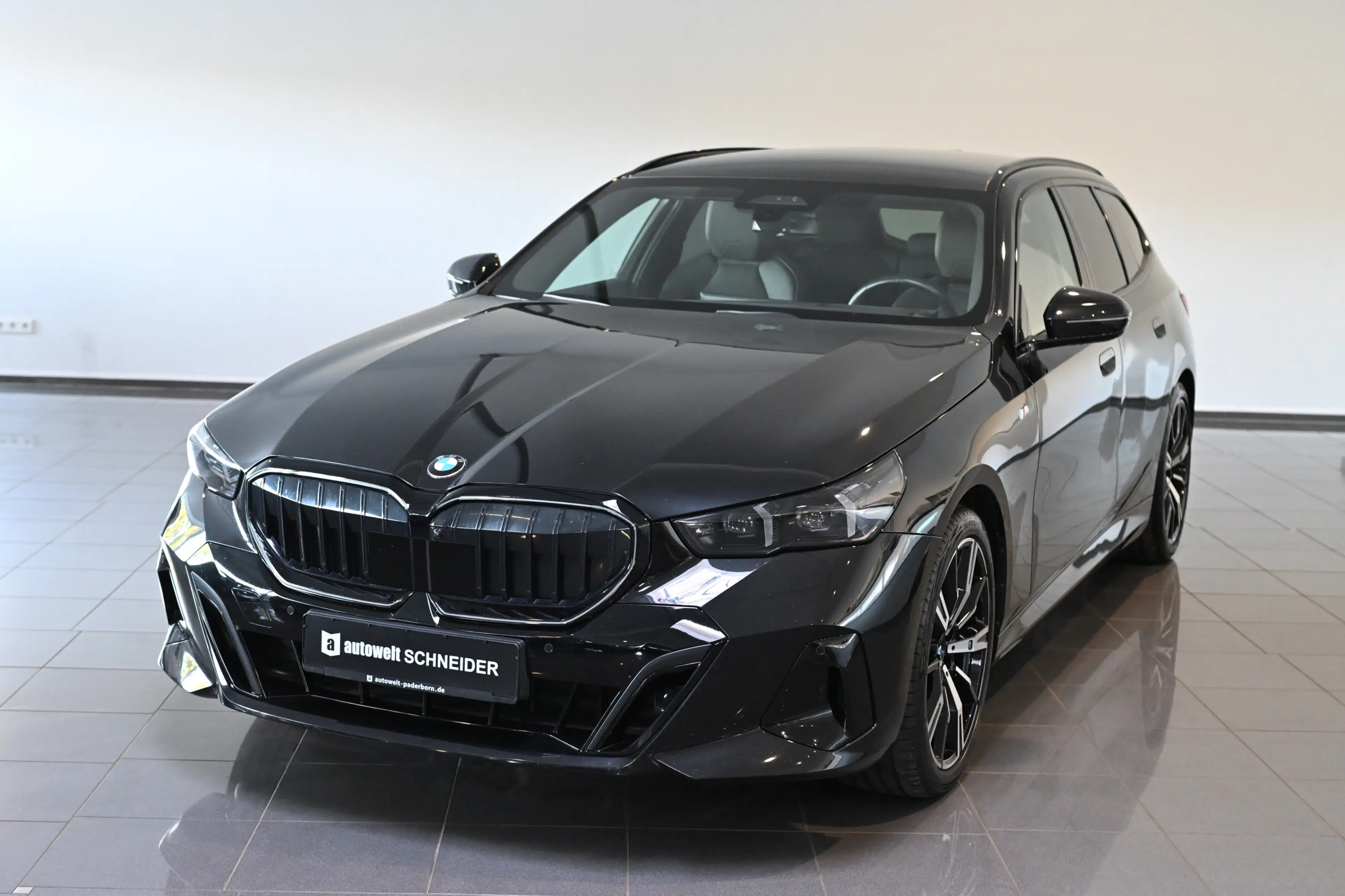 BMW 520 d Touring xDrive M Sport Pro Pano ACC StHz.