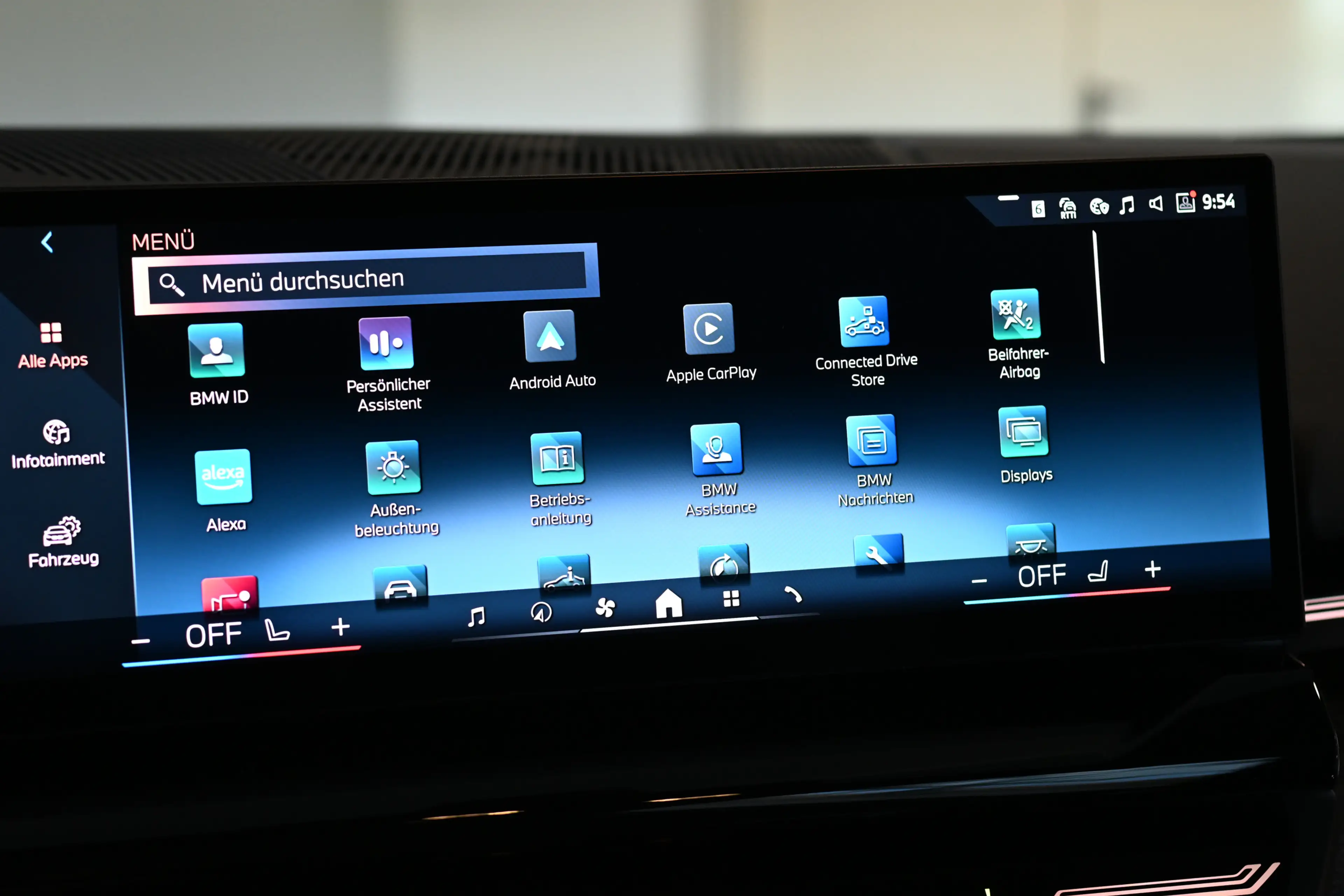 BMW 520 d Touring xDrive M Sport Pro Pano ACC StHz. — photo 11