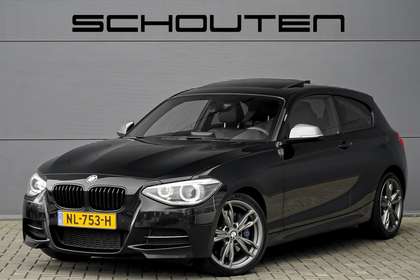 BMW 135 1-serie M135i xDrive Schuifdak H/K Navi Pro Leder