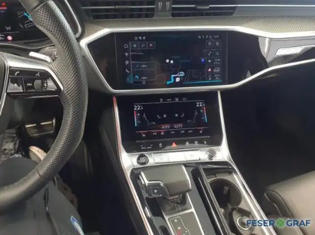 Audi A6 view 8