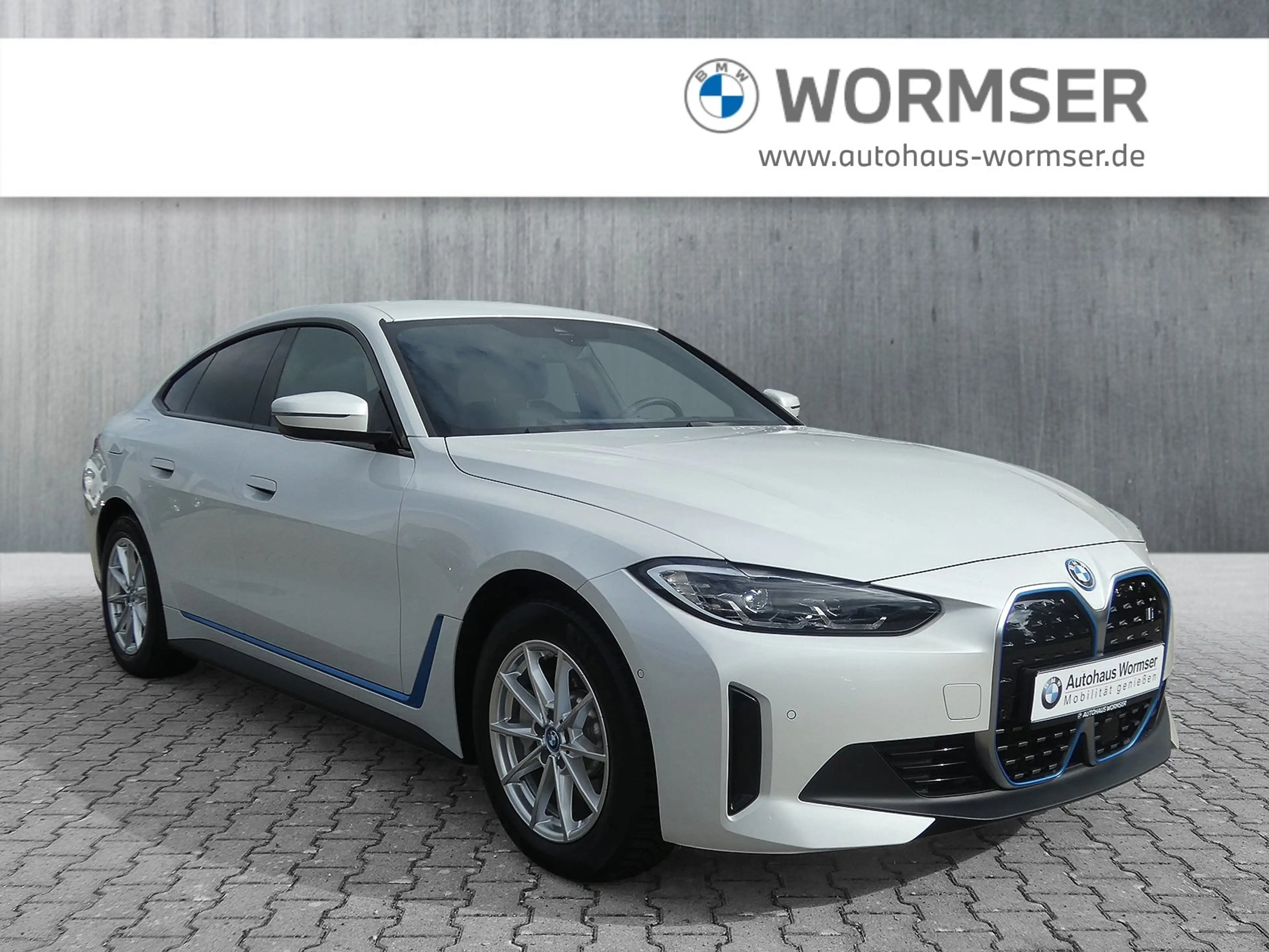 BMW i4 eDrive40 Gran Coupé HiFi DAB ACC + Stop&Go — photo 3