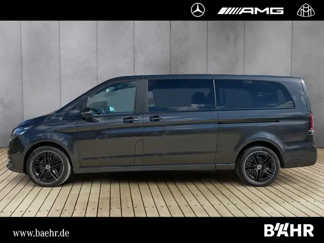 Mercedes-Benz V-Class view 2