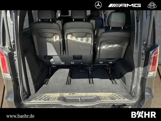 Mercedes-Benz V-Class view 10