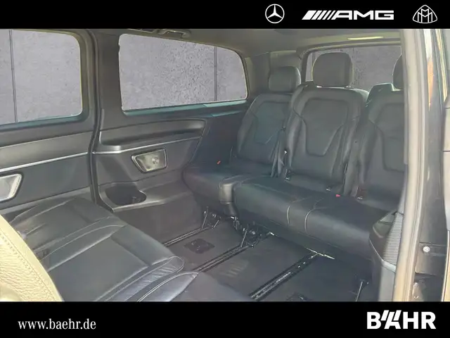 Mercedes-Benz V-Class view 9