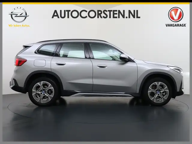 BMW X1 view 5