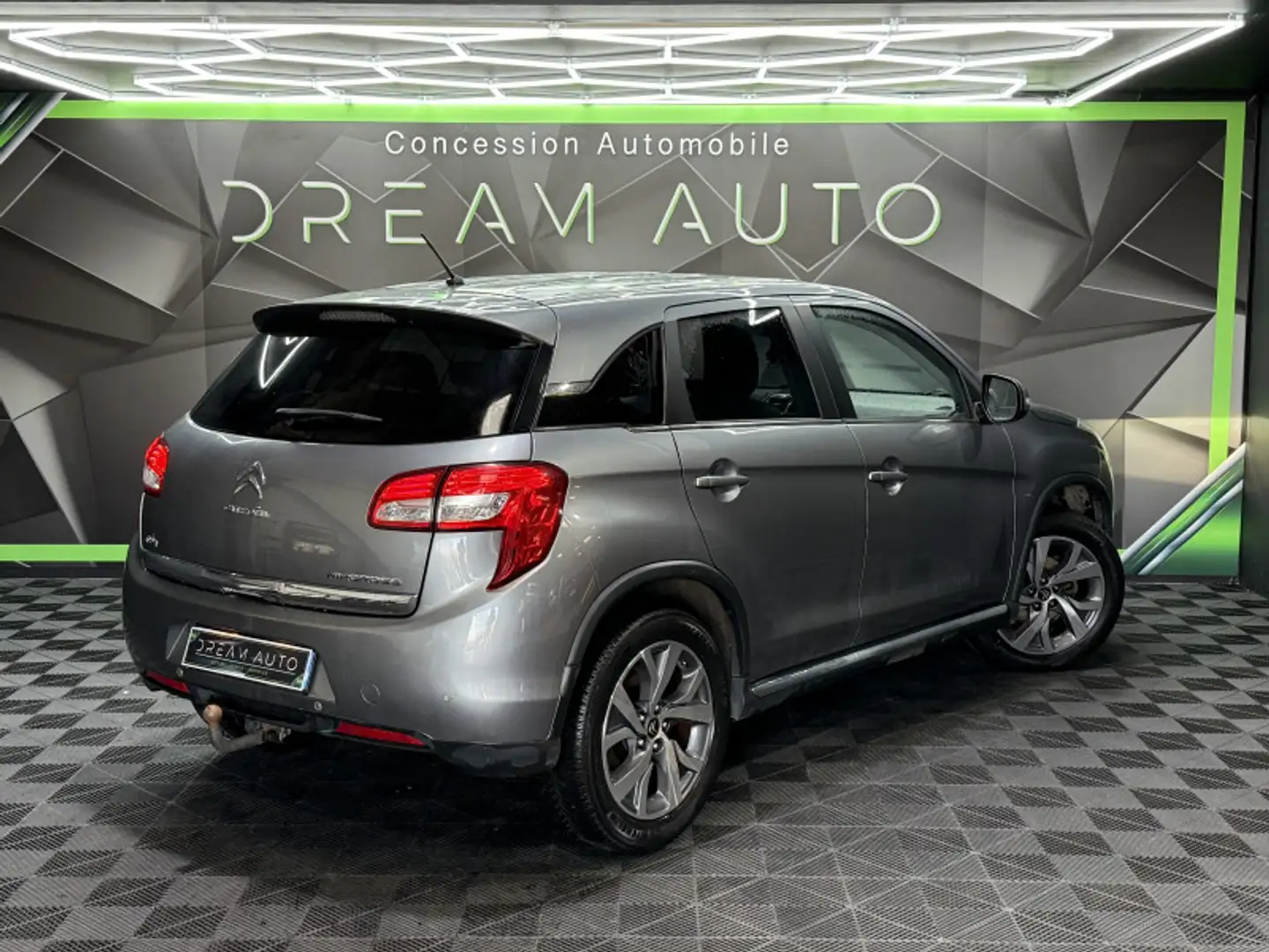 Citroen C4 Aircross 1.6 E-HDI115 4X4 EXCLUSIVE Gris - 2