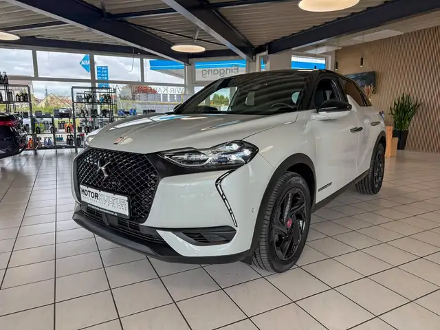 DS Automobiles DS 3 Crossback Performance Line | Kamera | ACC