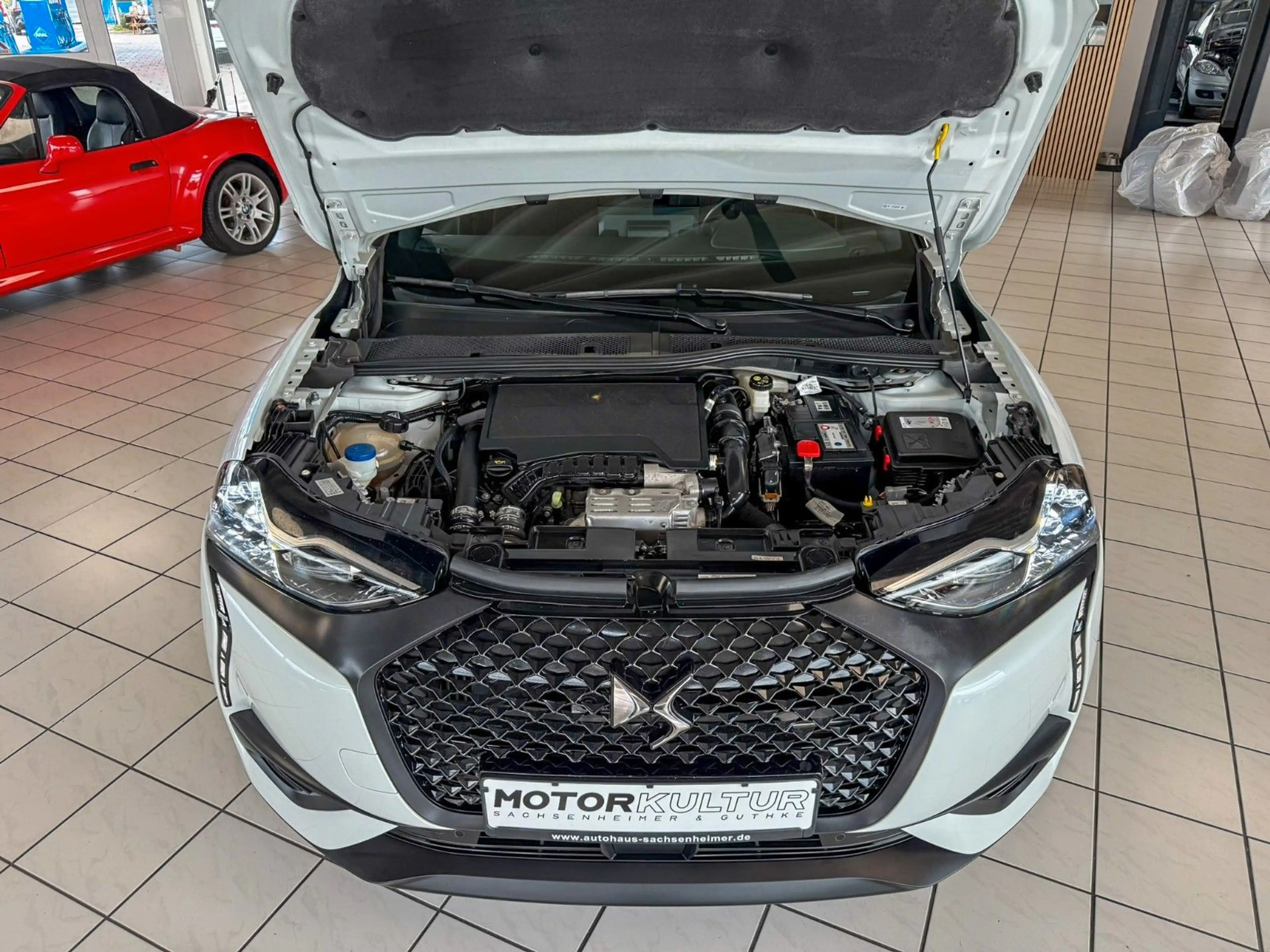 DS Automobiles DS 3 Crossback Performance Line | Kamera | ACC — photo 15