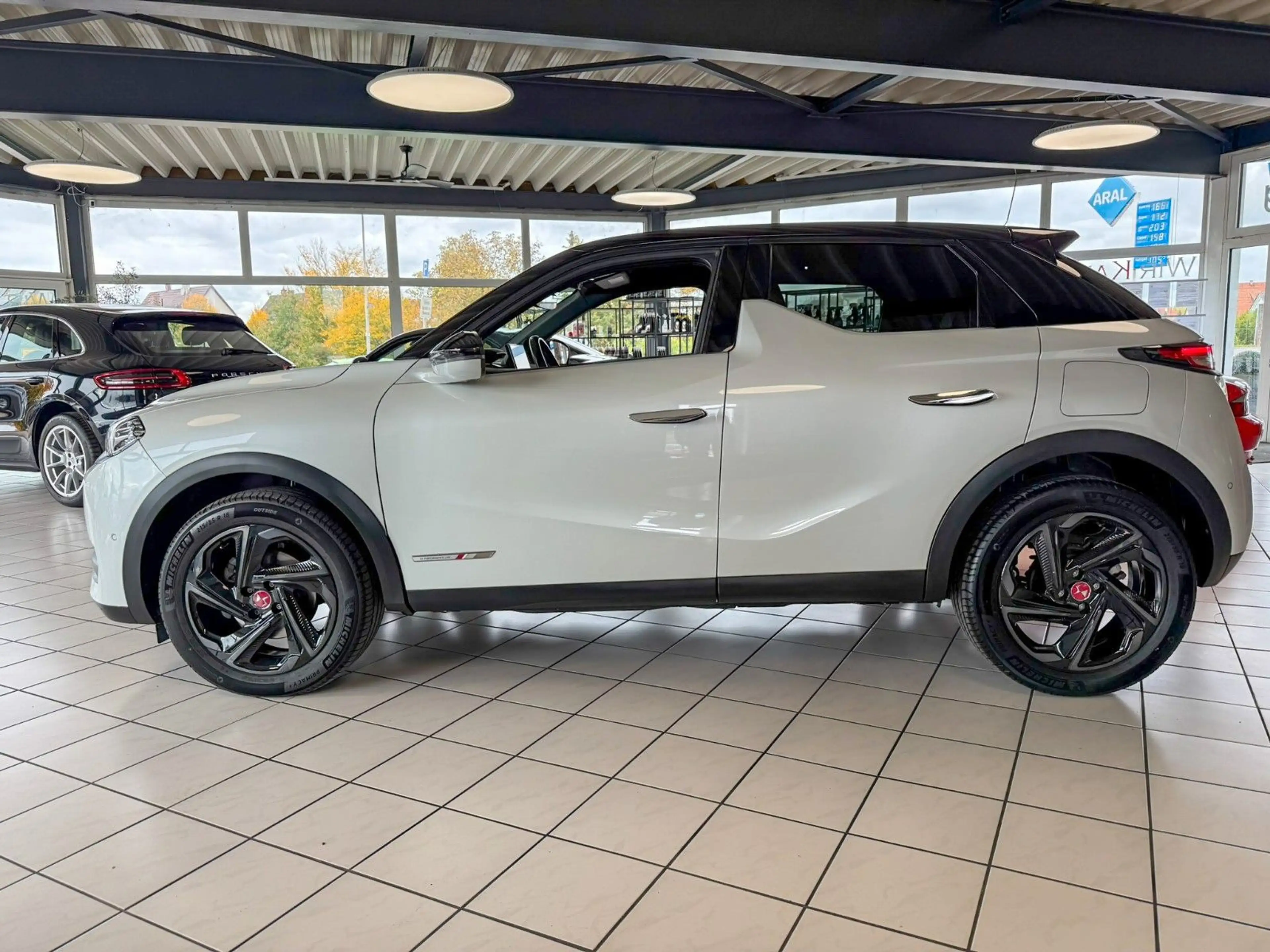 DS Automobiles DS 3 Crossback Performance Line | Kamera | ACC — photo 6