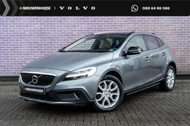 Volvo V40 Cross Country T3 Polar+ Luxury | Navi | Cruise Control | Panoram