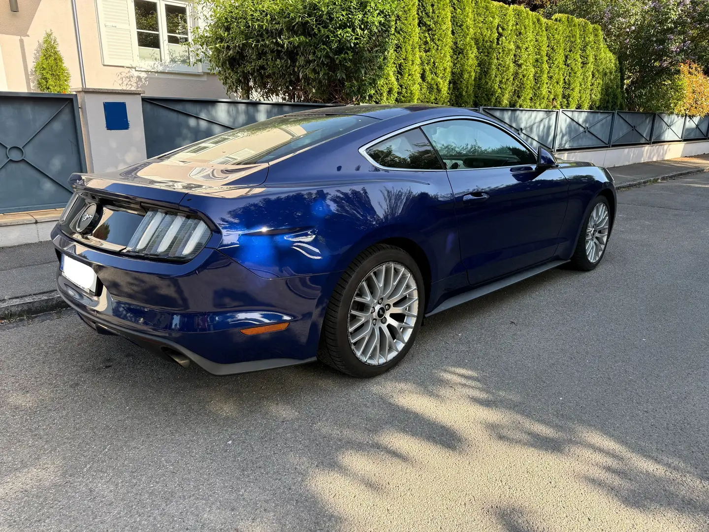 Ford Mustang Mustang 2.3 Eco Boost Blau - 2