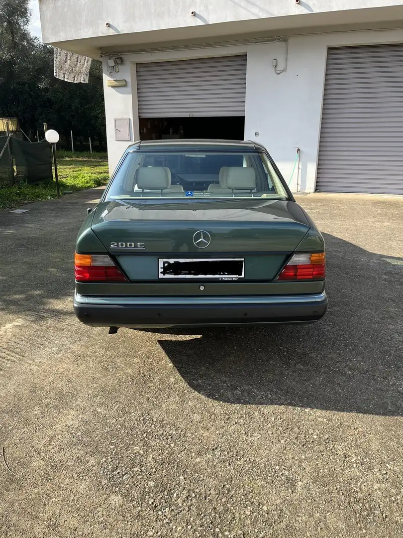 Mercedes-Benz E 200 (124) - 2