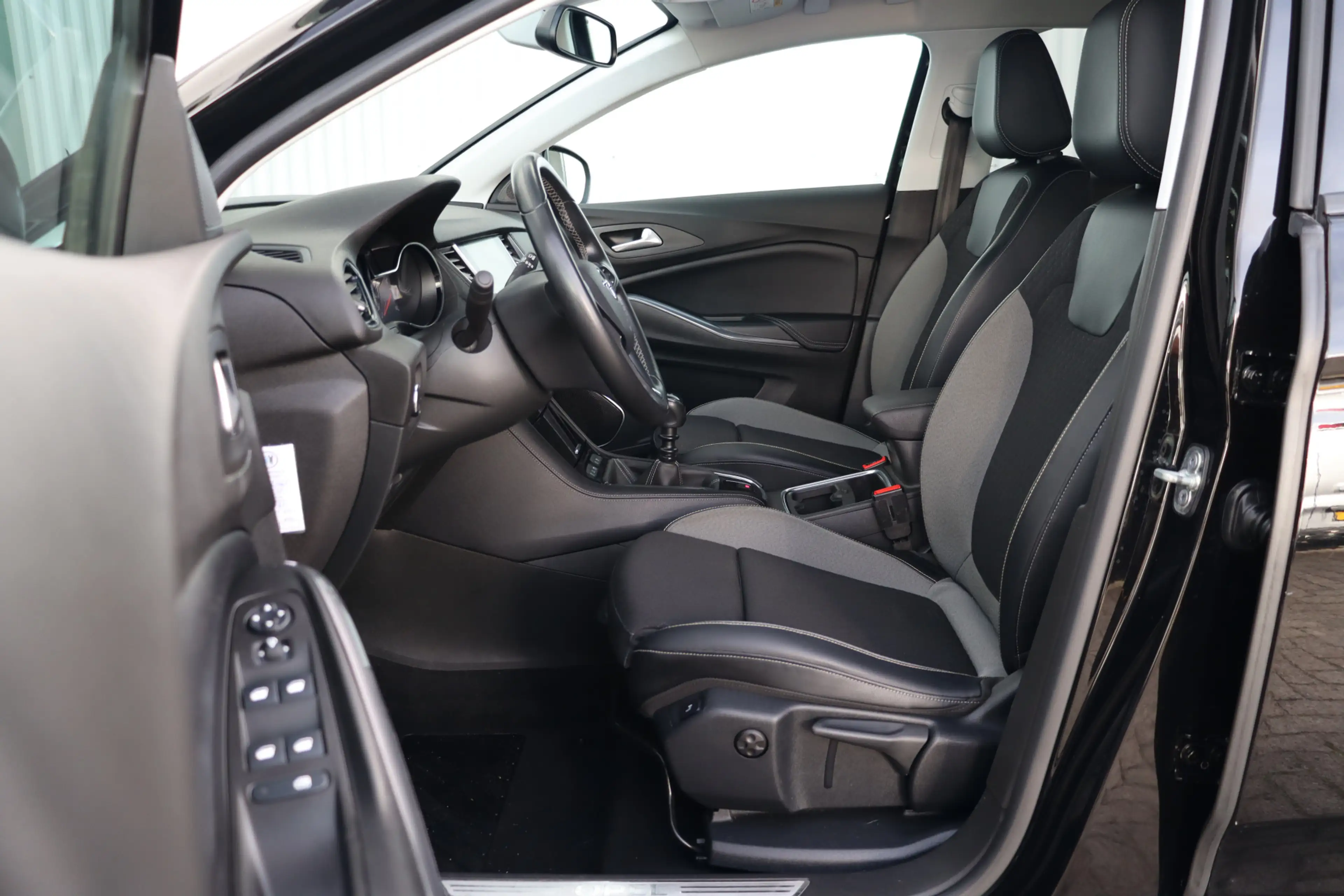 Opel Grandland X 1.2 Turbo Innovation | Dealer onderhouden | Camera — photo 7