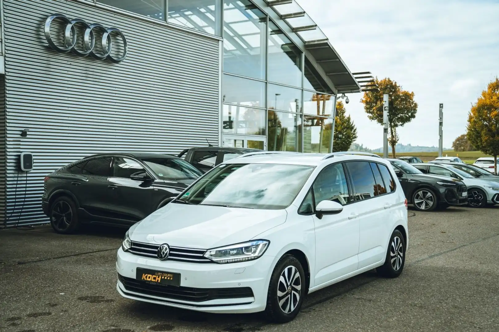 Volkswagen Touran 2.0 TDI DSG Active 7Sitz Navi Kamera ACC Blanc - 2