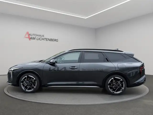 Kia K4 view 2