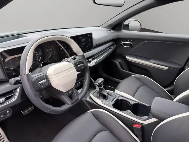 Kia K4 view 9