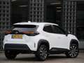 Toyota Yaris Cross 1.5 HYBRID 130PK/ CARPLAY/ WINTER PAKKET/ LED PAKK Wit - thumbnail 2