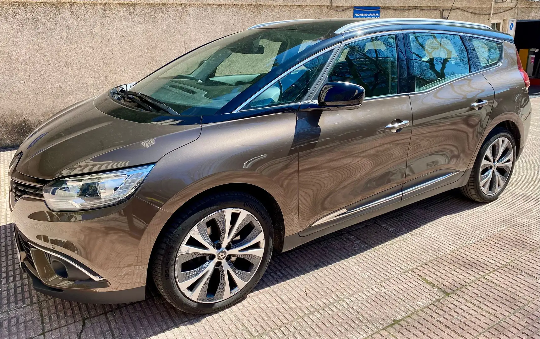 Renault Grand Scenic Grand Scénic 1.3 TCe GPF Zen 103kW Zen Marrón - 1