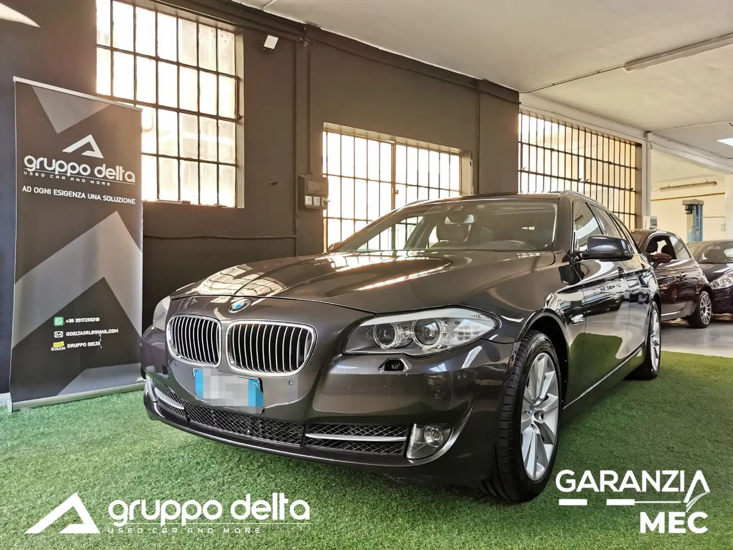 BMW 525 525d Touring xdrive Futura AUTO/TETTO/PELLE Gris - 1