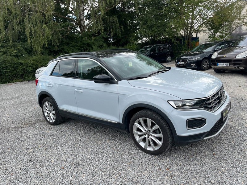 Volkswagen T-Roc ACC Pano LED Kamera Carplay SHZ BT DAB — photo 4
