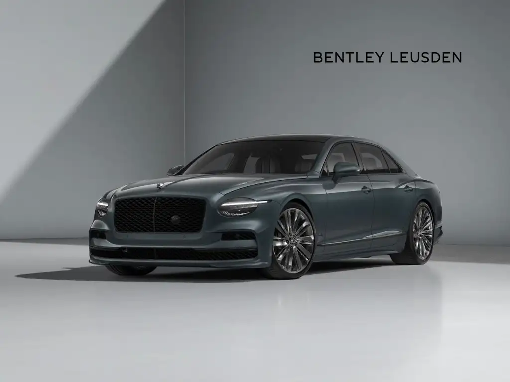 Bentley Flying Spur 2026 из Европы — купить под ключ