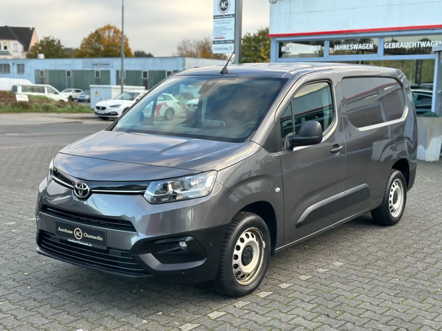 Toyota Proace City L2 Comfort Gris - 2