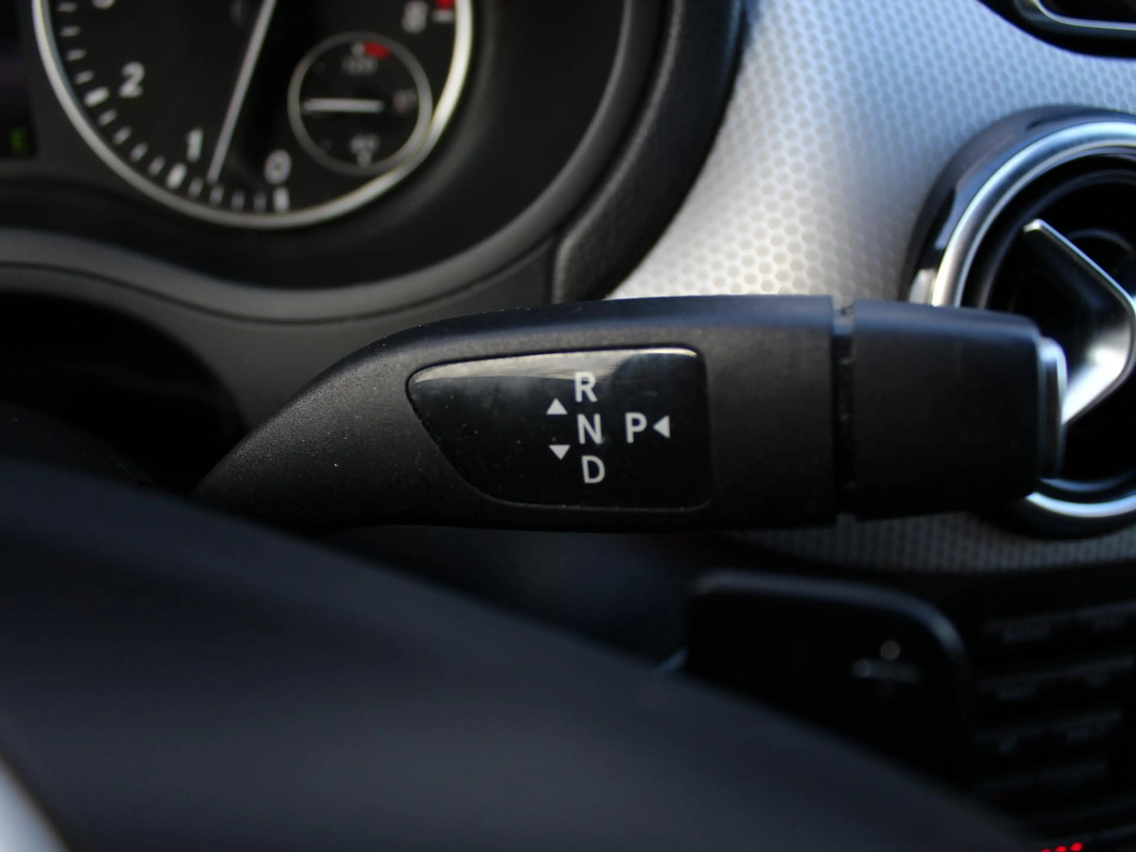 Mercedes-Benz B 180 | Lichtmetalen velgen | Achteruitrijcamera | Parke — photo 15